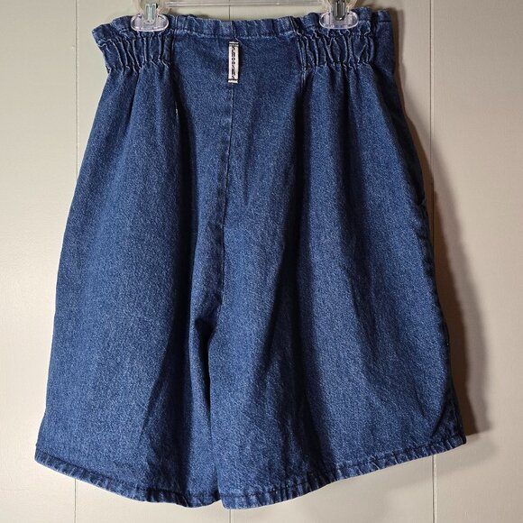 Vintage High Waisted Demin Shorts - Picture 2 of 5